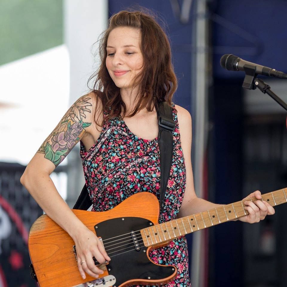 Rebecca & the Grey Notes, Studio Winery + Geneva Lake Distilling, Lake