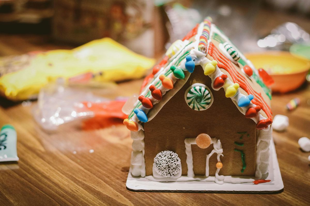 Gingerbread House Competition at Urban District Market, 10 December | Event in Charlotte | AllEvents
