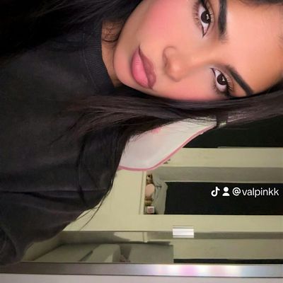 Valentina Comino logo