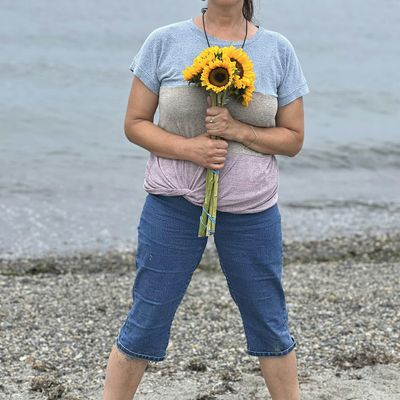 Liziah Richards logo