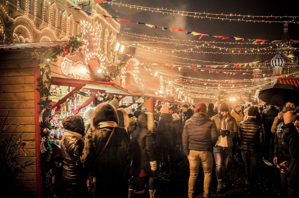Matlock Victorian Christmas Market, Hall Leys Park, Alfreton, December