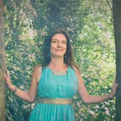 Eloise Bennett - Seraphina Temple Of Light