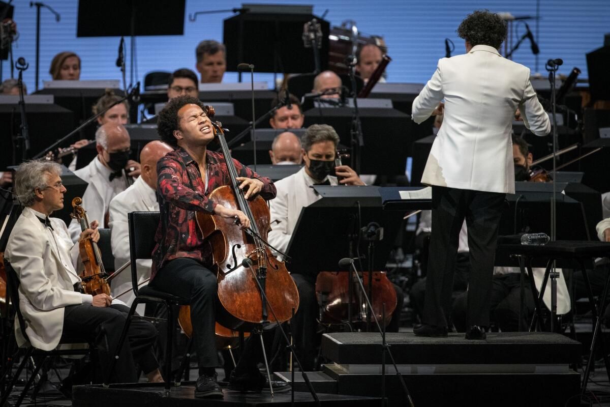 Gustavo Dudamel and Sheku Kanneh-Mason at David Geffen Hall, 30 April | Event in Manhattan | AllEvents