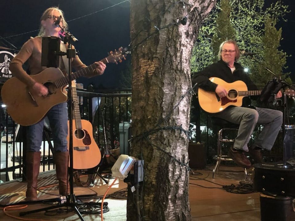 Mike & Lisa Sunday OFallon Farmers Market, Farmers & Artisans Market of