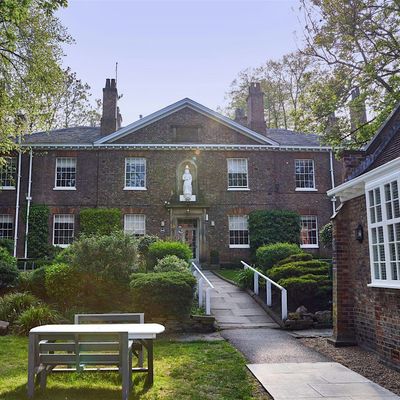 Middletons Hotel, York logo