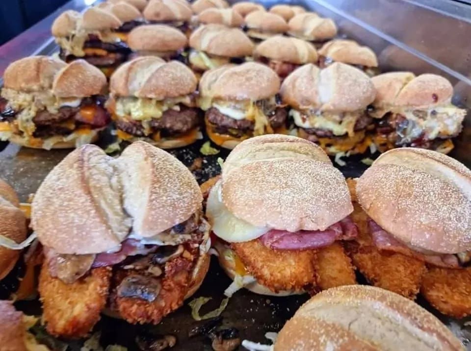 Jax Burger Shacks New Food Challenge in Auckland, New Zealand!!, Jax