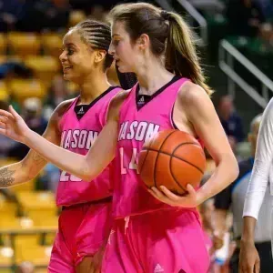 Loyola Chicago Ramblers at George Mason Patriots Womens Basketball