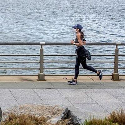 The Daily Neighbourhood Walk/Run