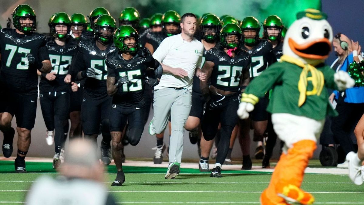 Parking CFP First Round: #12 James Madison Dukes at #5 Oregon Ducks Football, 21 December | Event in Eugene