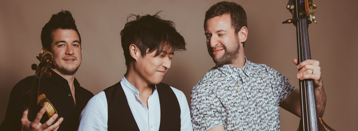 A Time For Three Holiday at Cullen Theatre at Wortham Center, 12 December | Event in Houston | AllEvents