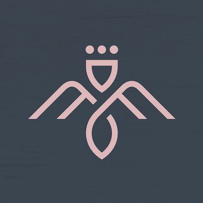 FreeDom Flowers (Healer, Herbalist, Divine Feminine Advocate, Cacao & Earth Lover) logo