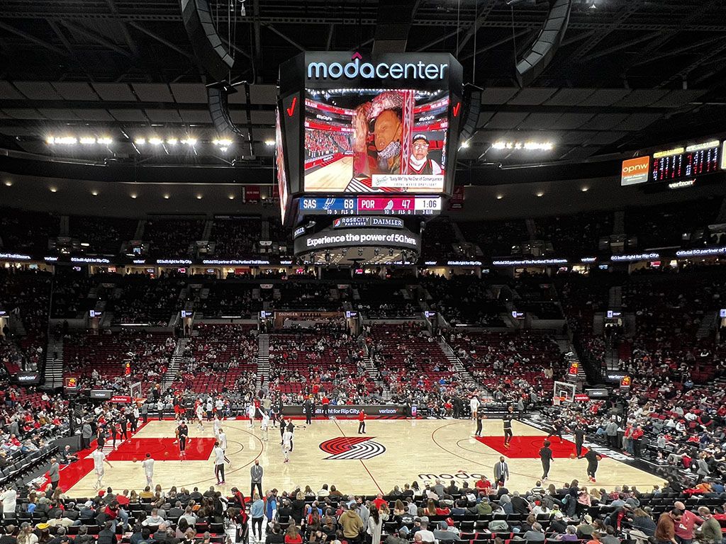 moda center trail blazers