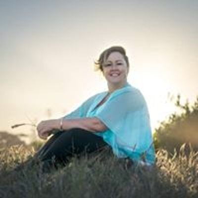 Lindie Gunston - Spirit Medium