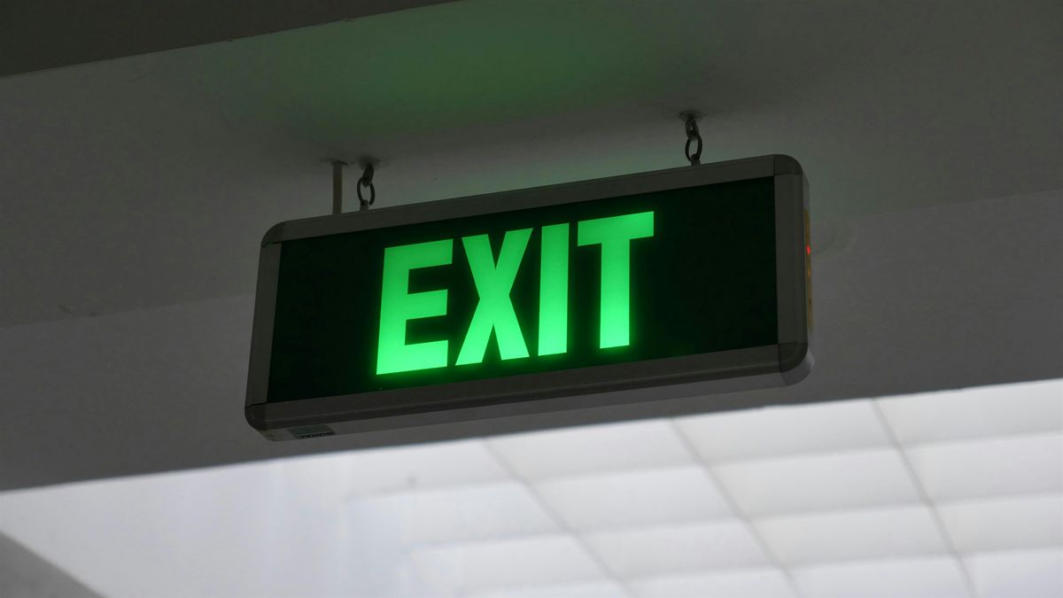 Hybrid: How do you prepare a thriving consulting business for exit ...