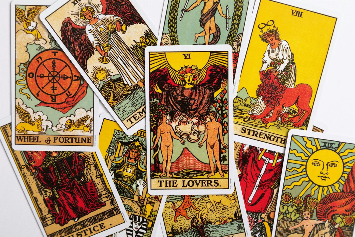 Tarot Meets Art: Create Your Intuitive Artwork, 27 November | Event in Berlin | AllEvents