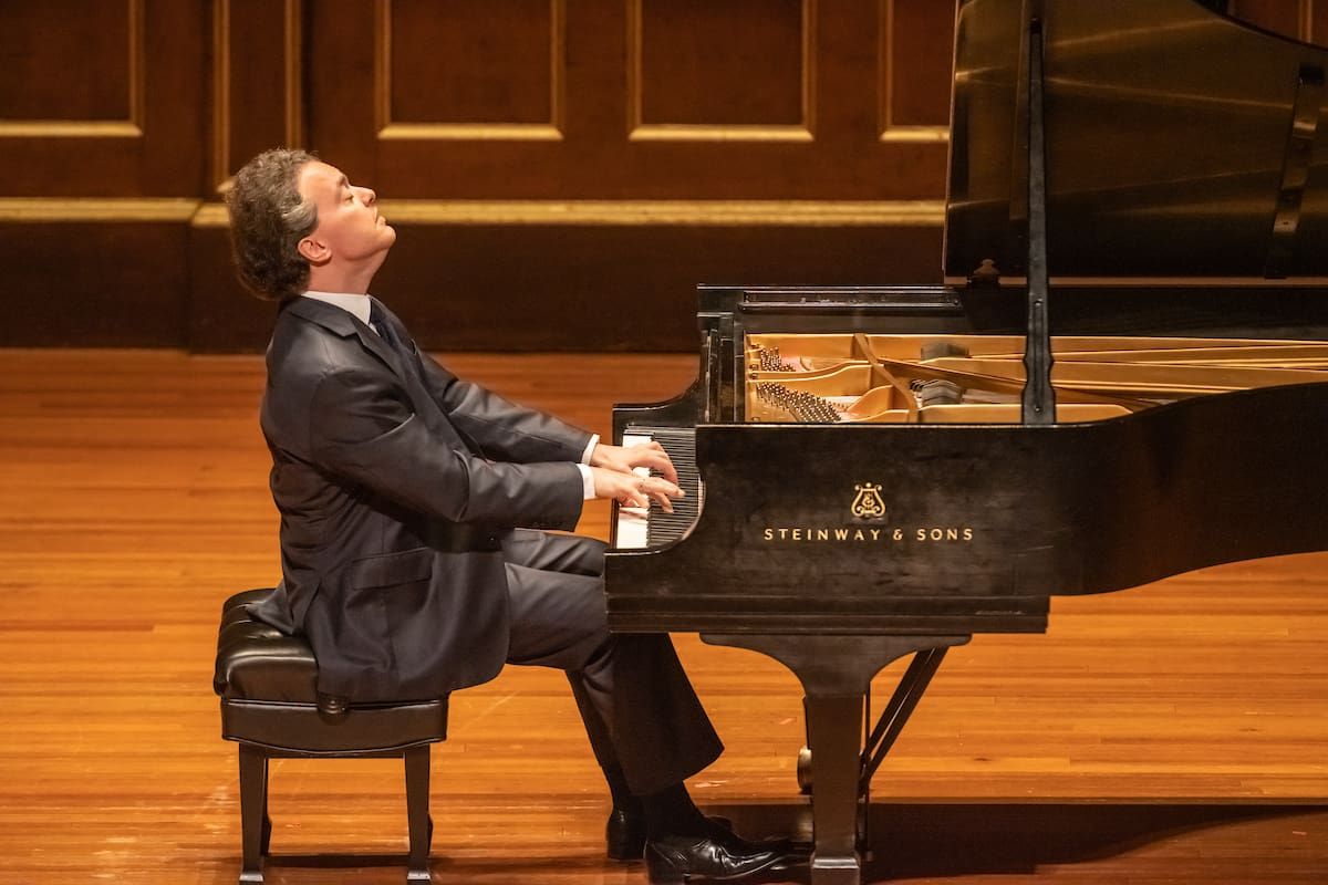 Evgeny Kissin at Carnegie Hall - Isaac Stern Auditorium, 13 May | Event in Manhattan | AllEvents