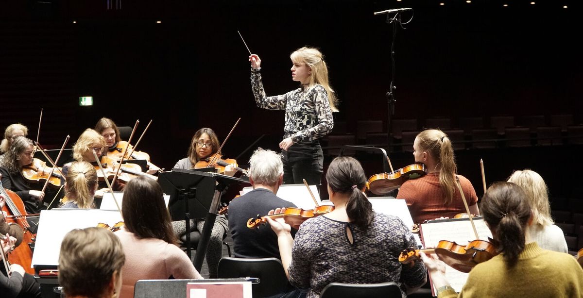 Conducting Academy Orchestra at Michael Klein Music Tent and Harris Concert Hall, 16 July | Event in Aspen