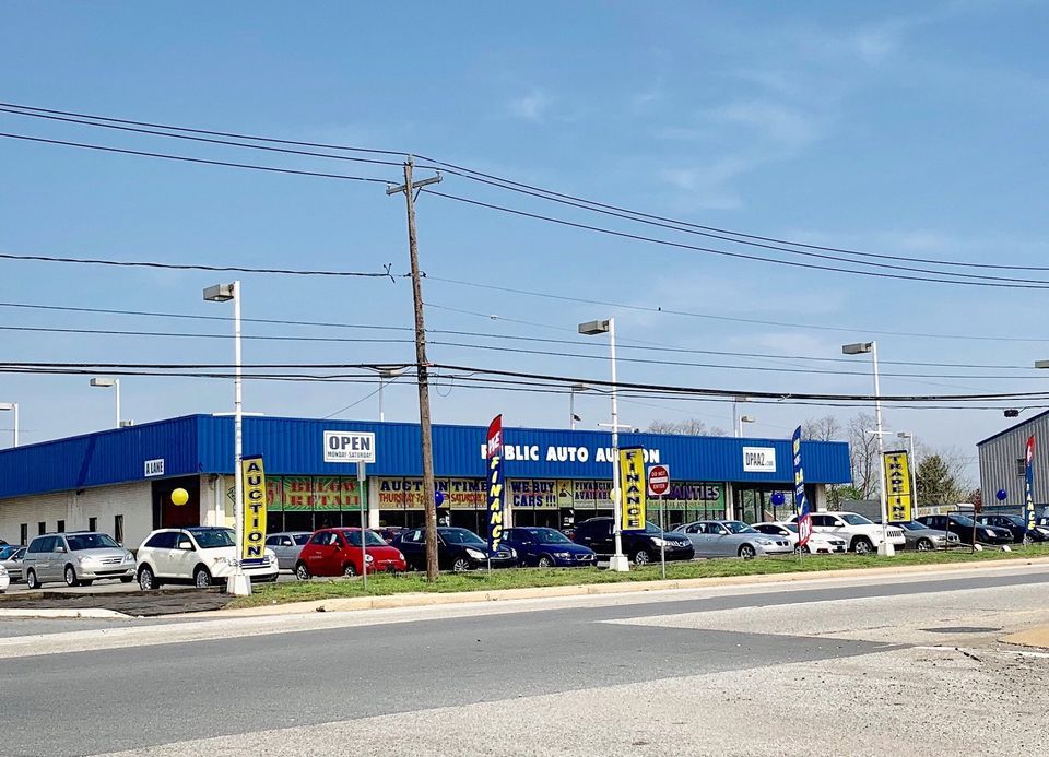 Live Auction EVERY Saturday! Most cars sold under 3k! Doors open at