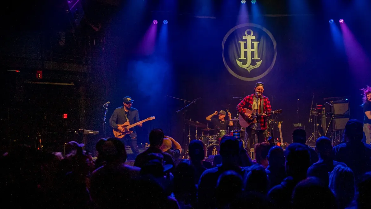 Joey Harkum, Jarv, Vana Liya, Elephants Dancing, Ashley LaRue Band, Damn Skippy in Rehoboth Beach, 20 December